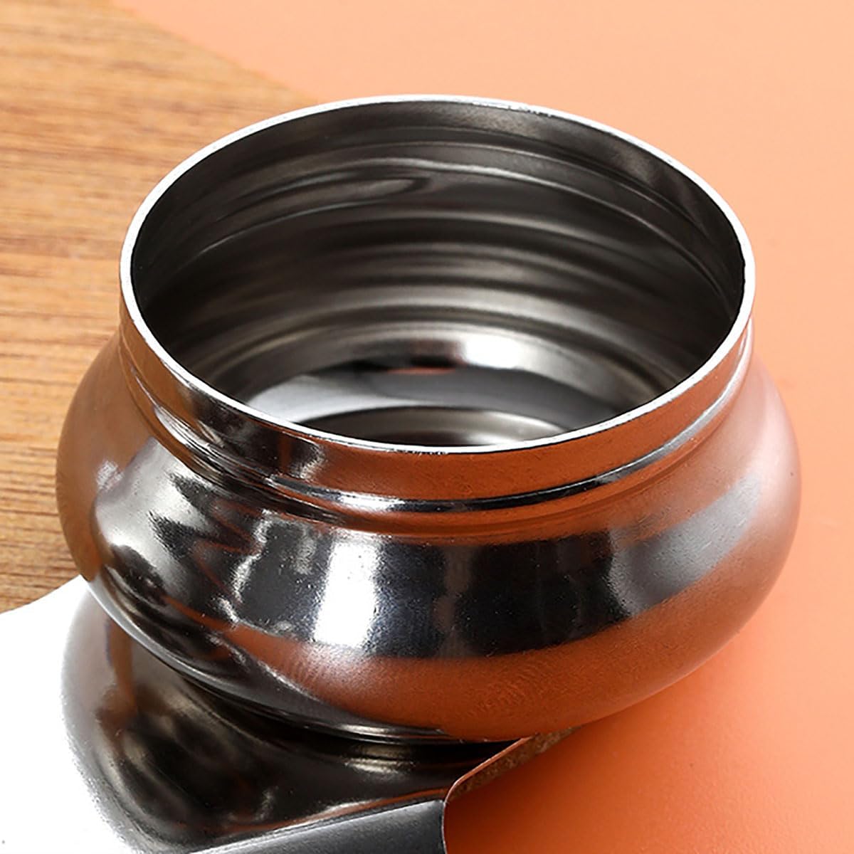 1 Set Stainless Steel Art Oil Pot with Lid Leak Proof Drum Shape Oil Pot for Artists, Students, Drawing Enthusiasts Painting | Leak-Proof Drum Shape Perfect for Artists, Students, and Painting Enthusiasts